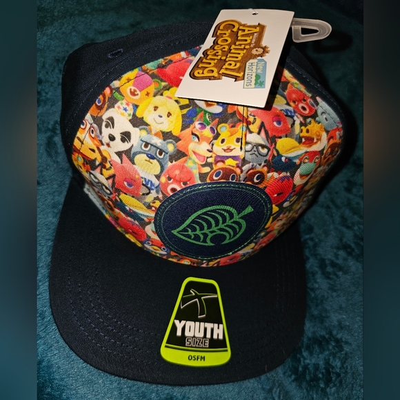 RARE NWT Nintendo Animal Crossing Video Game Bioworld Snapback Cap/Hat - Picture 11 of 11